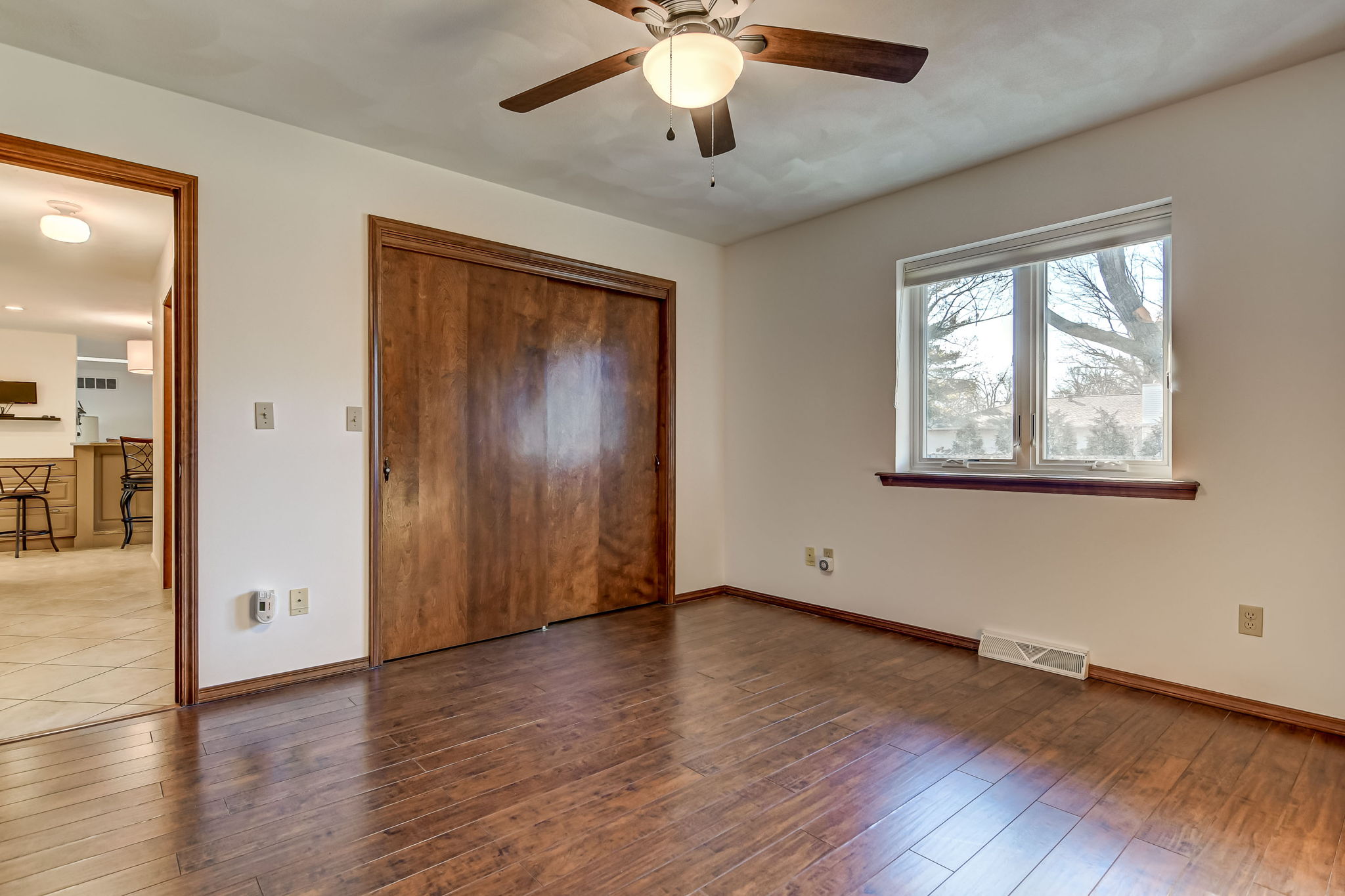 2210 Huntleigh Rd, Springfield, IL 62704 Design Eyes Photography