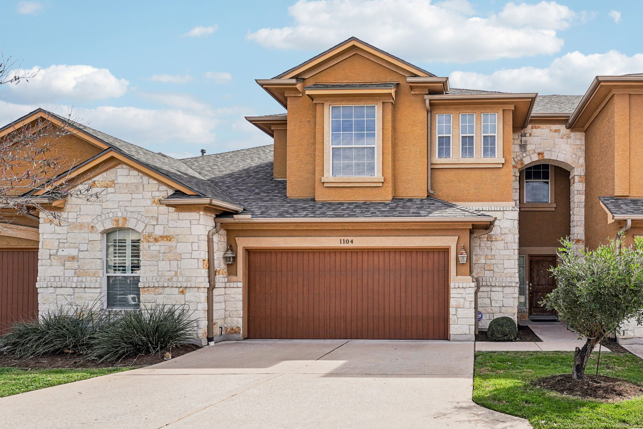 Onion Creek Pkwy 1104-S1802-001r