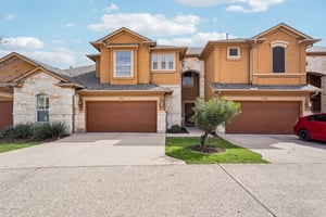 Onion Creek Pkwy 1104-S1802-001.jpg