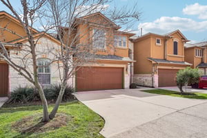 Onion Creek Pkwy 1104-S1802-002.jpg