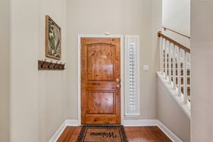 Onion Creek Pkwy 1104-S1802-005.jpg