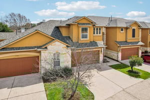 Onion Creek Pkwy 1104-S1802-036.jpg