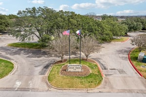 Onion Creek Pkwy 1104-S1802-050.jpg