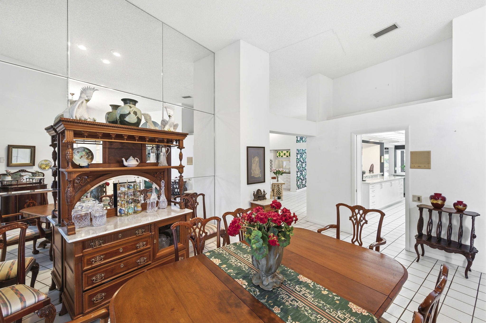 Interiors (7)