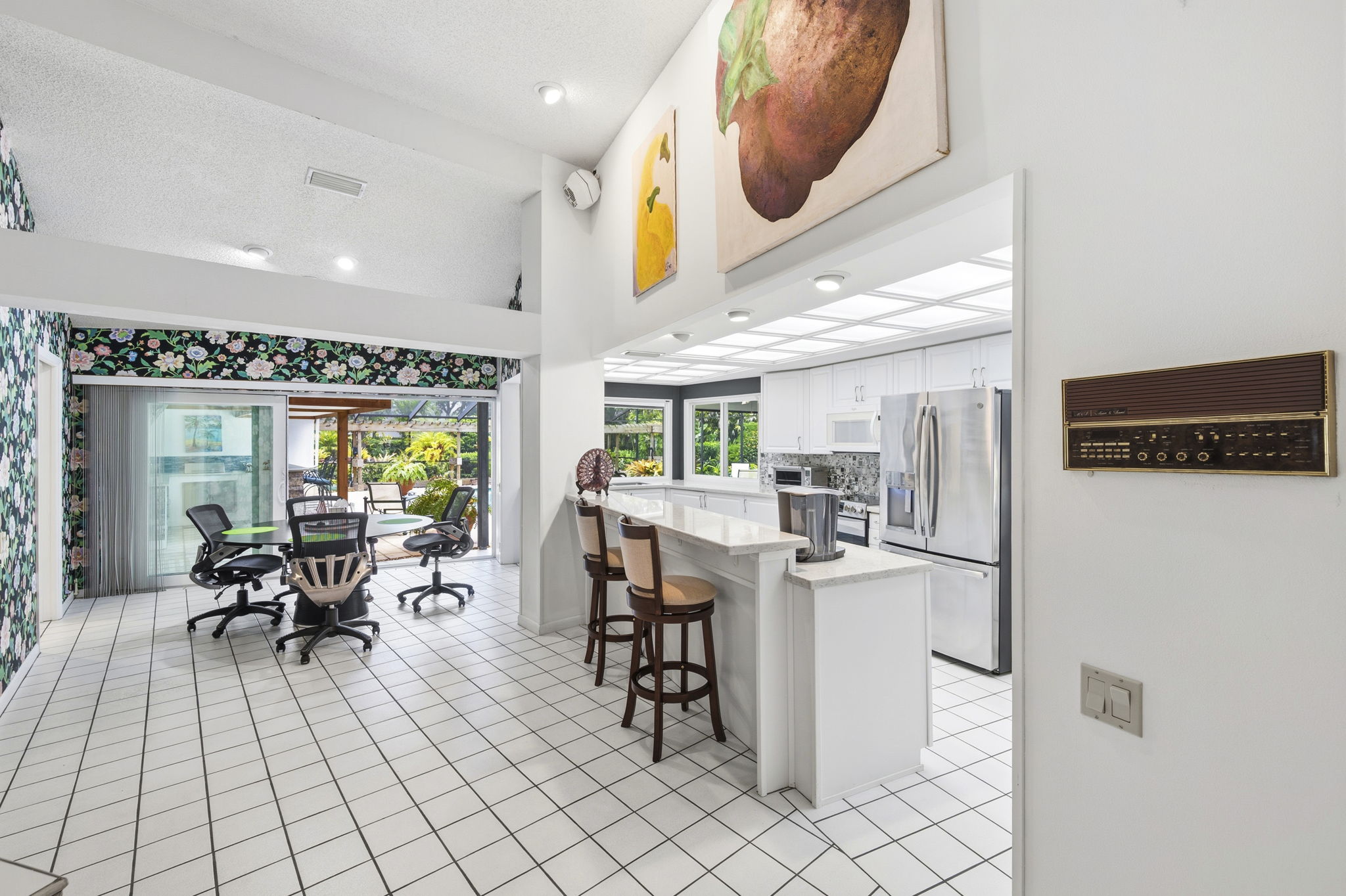 Interiors (20)