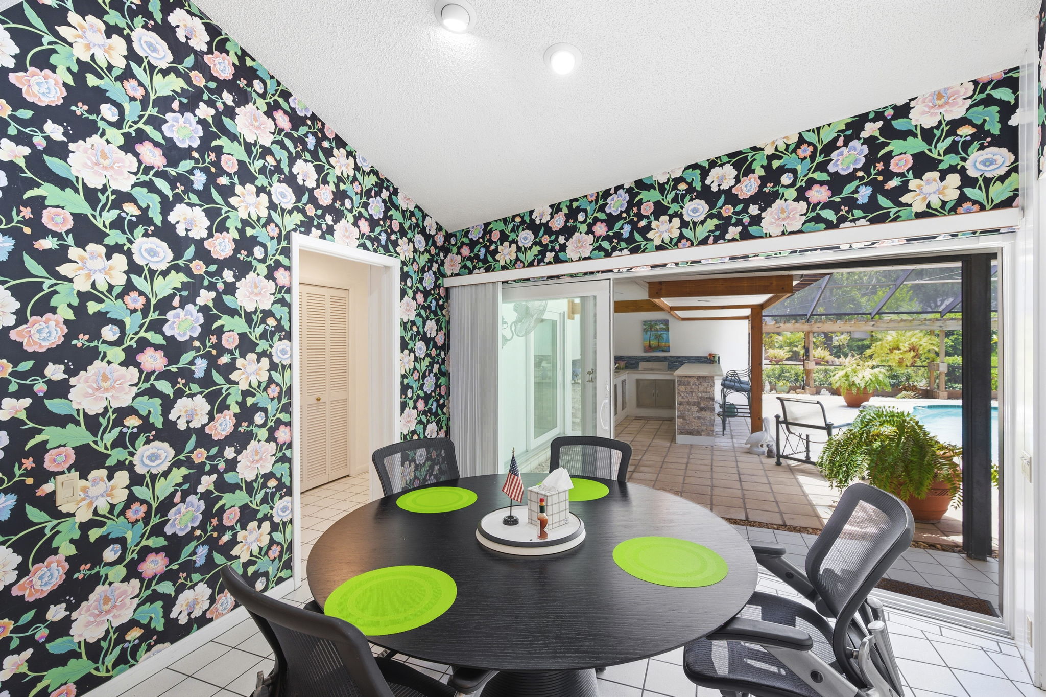 Interiors (21)