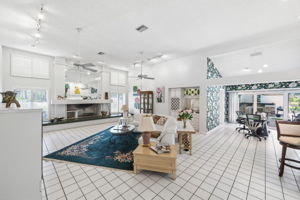 Interiors (9)