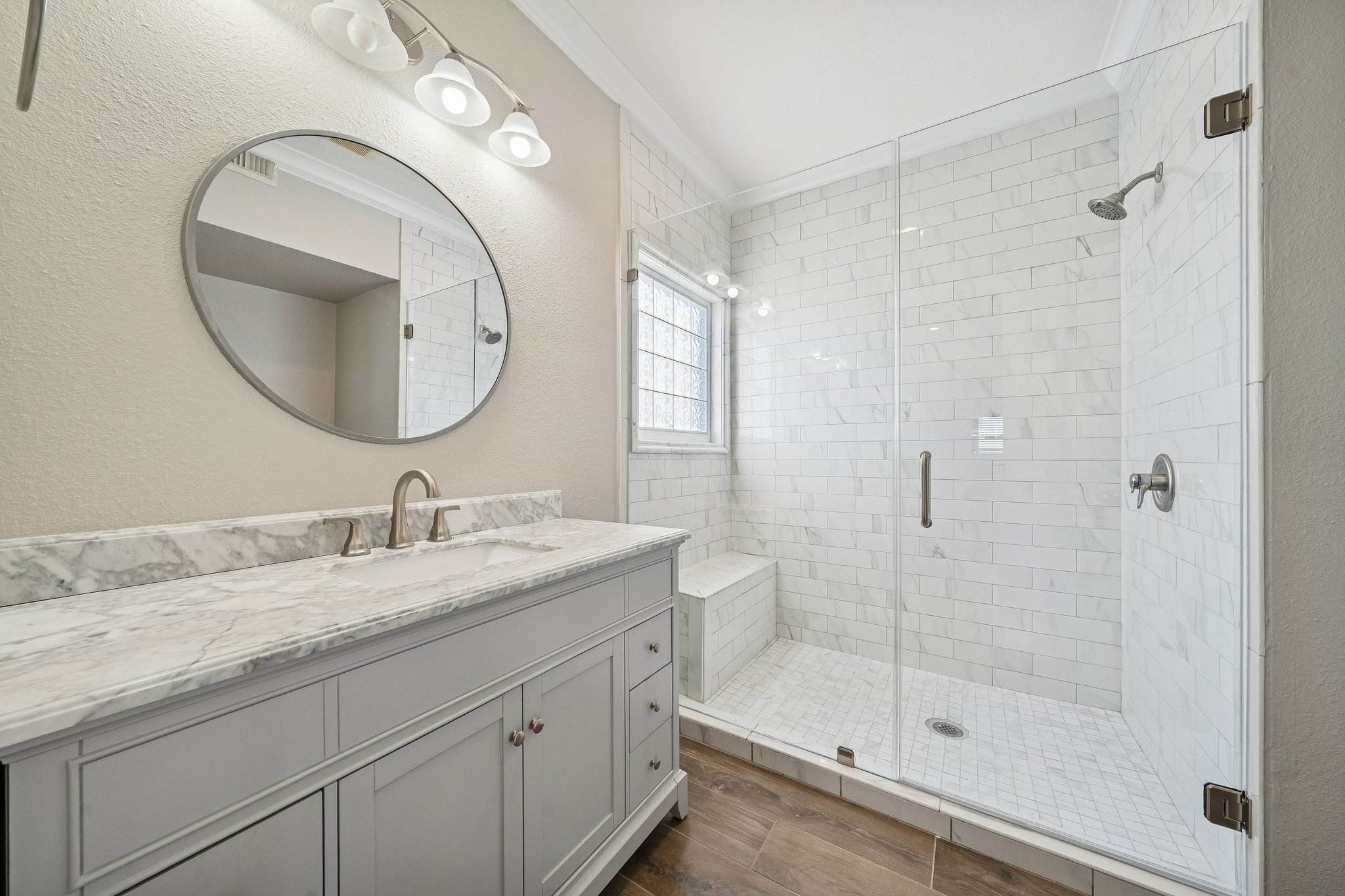 22105 Zapata Dr - 027.jpg