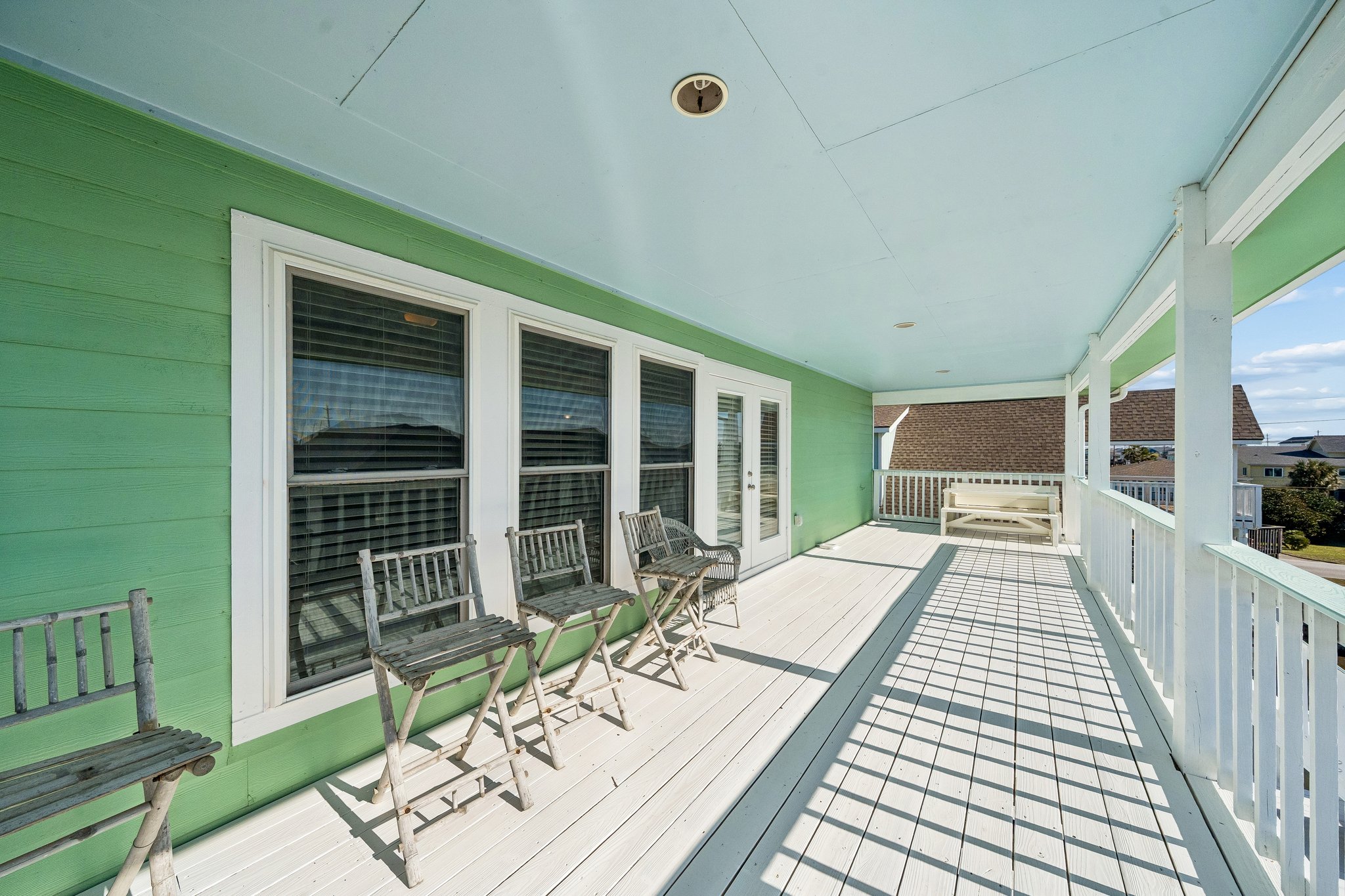 22105 Zapata Dr - 034.jpg