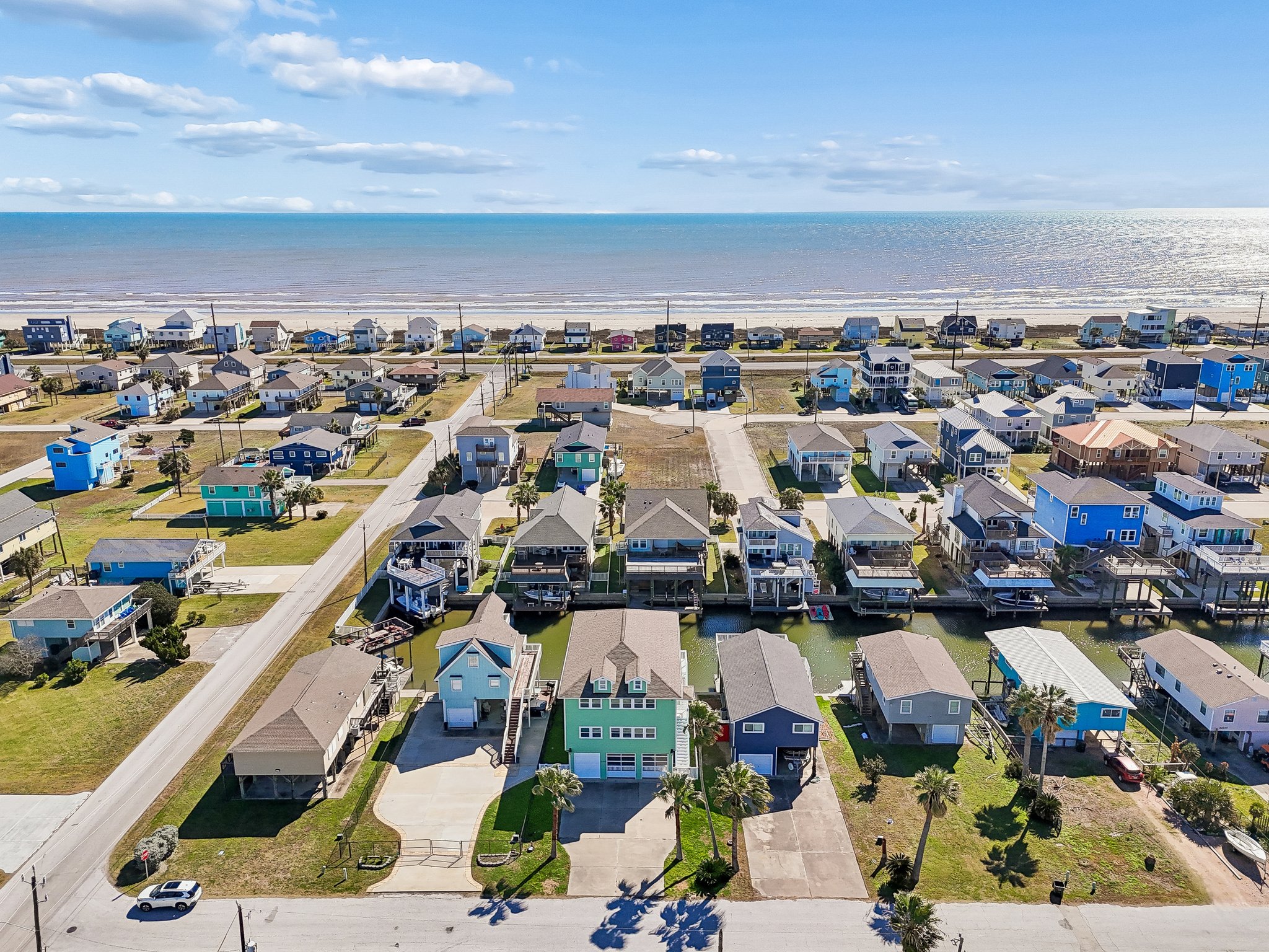 22105 Zapata Dr - 048.jpg