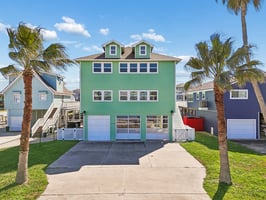 22105 Zapata Dr - 001.jpg