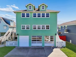 22105 Zapata Dr - 004.jpg