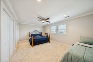 22105 Zapata Dr - 019.jpg