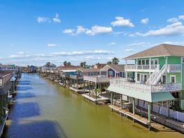 22105 Zapata Dr - 042.jpg