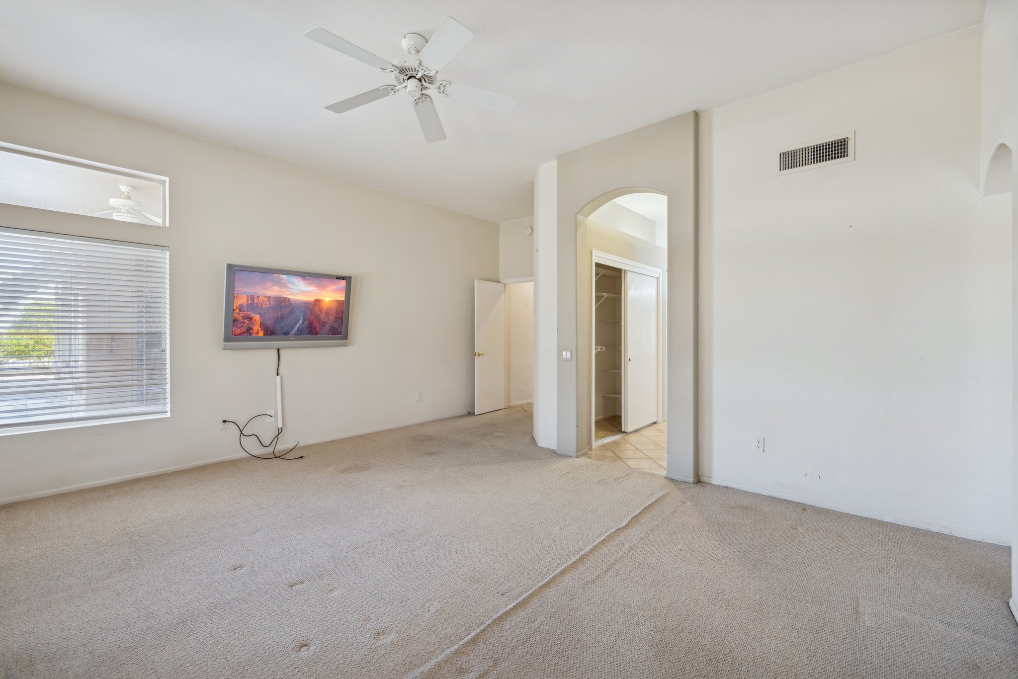 22108 N Veterans Dr - 023.jpg