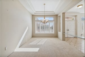 22108 N Veterans Dr - 007.jpg