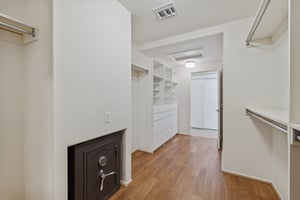 22108 N Veterans Dr - 040.jpg