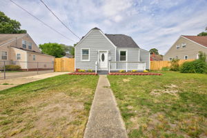  Photo 0
