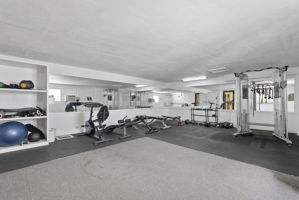  Photo 48