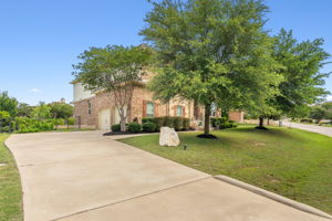  Photo 0