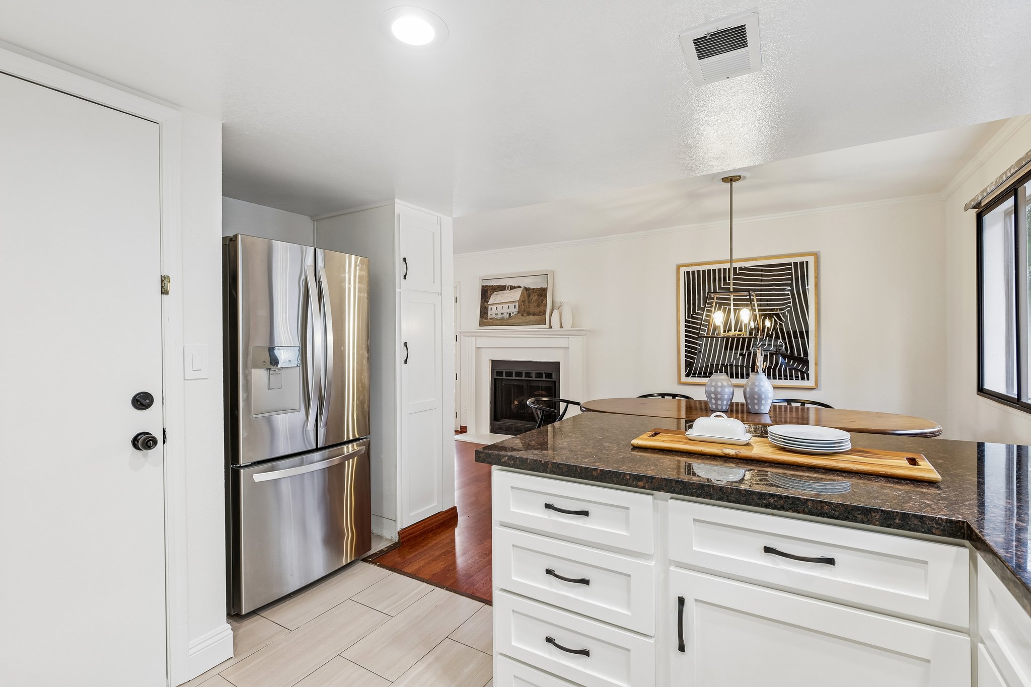 Fazeli Ct.-S2704-011.jpg