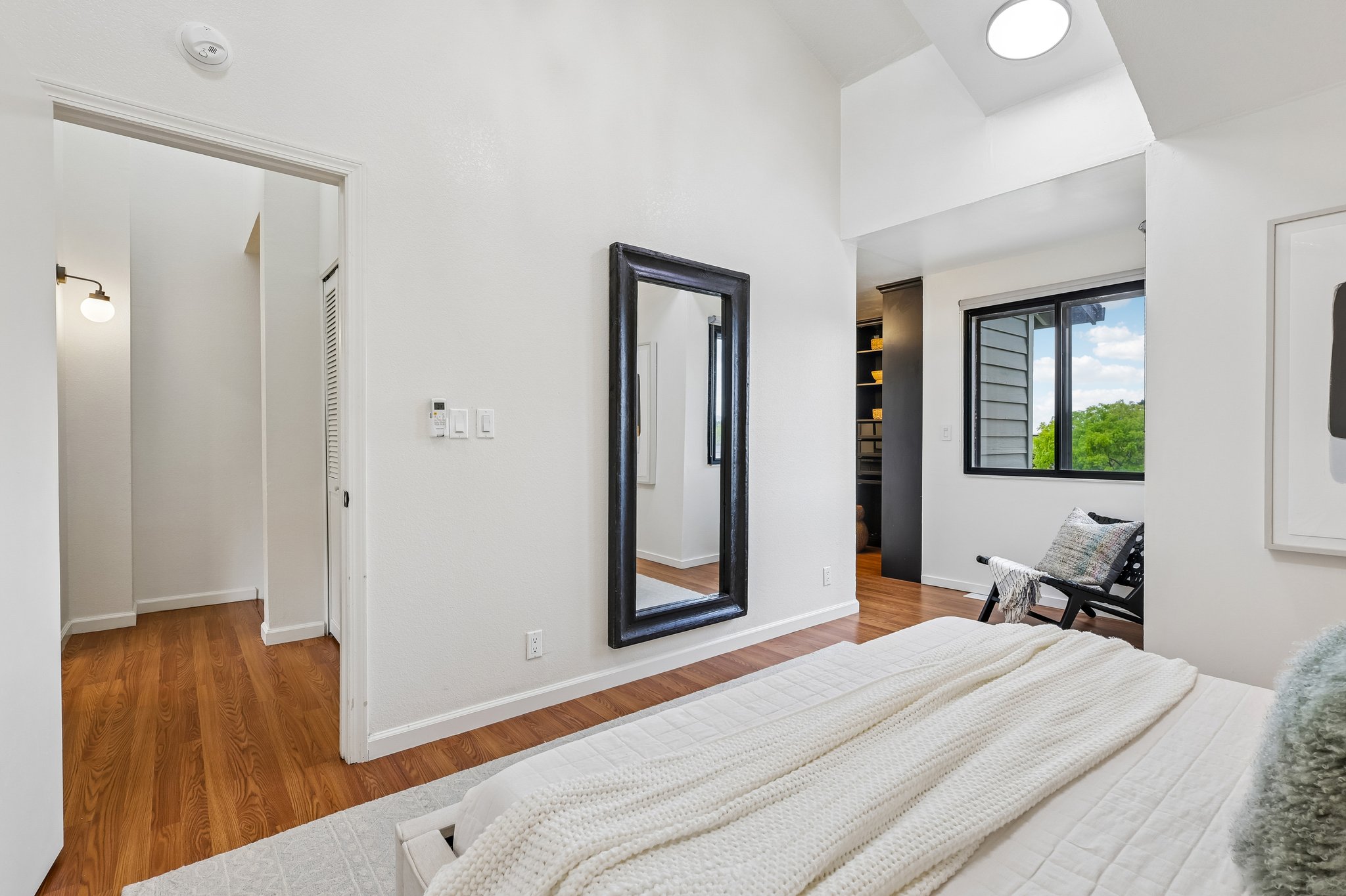 Fazeli Ct.-S2704-016.jpg