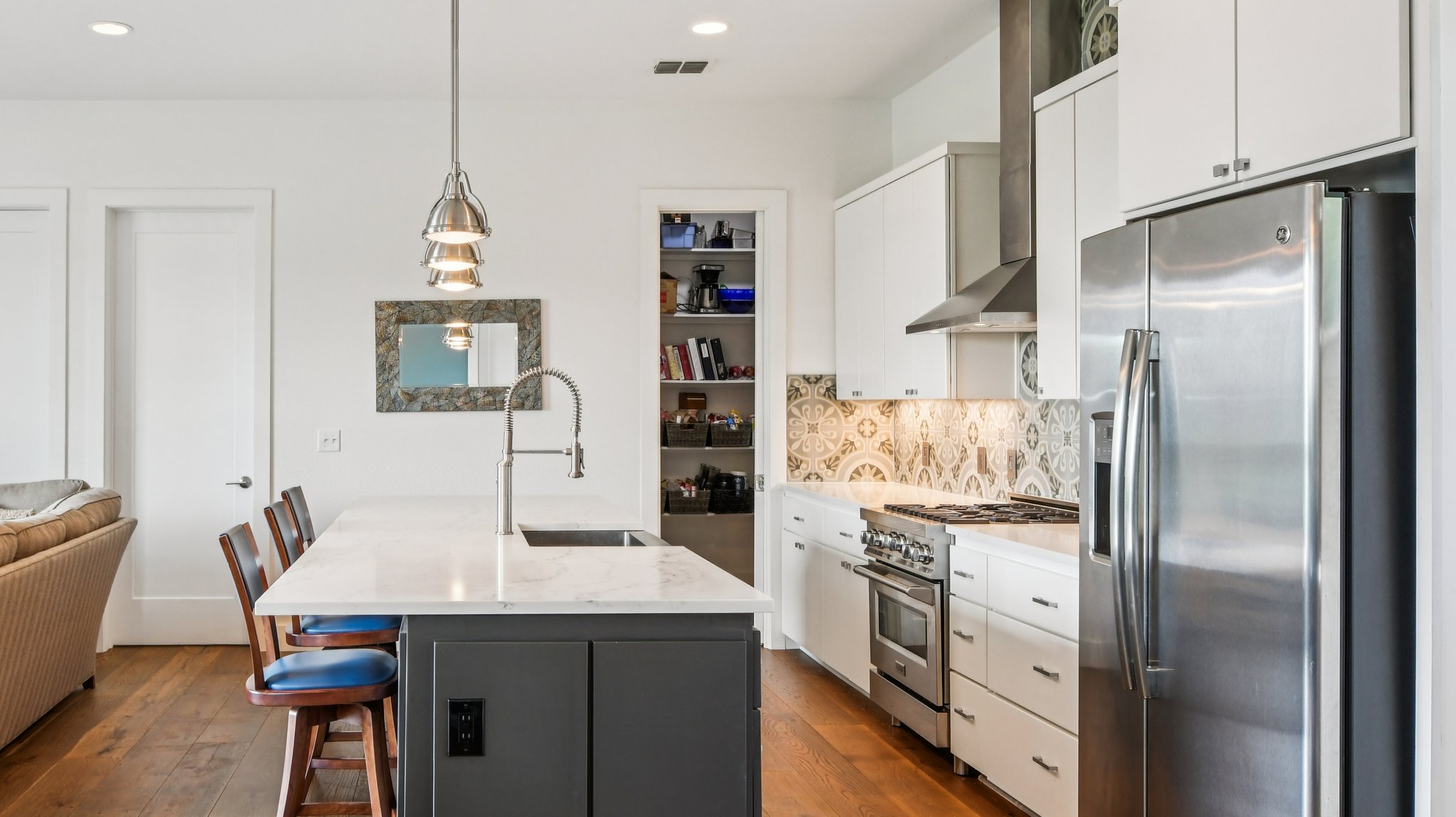 New York Ave unit a-S2907-024.jpg
