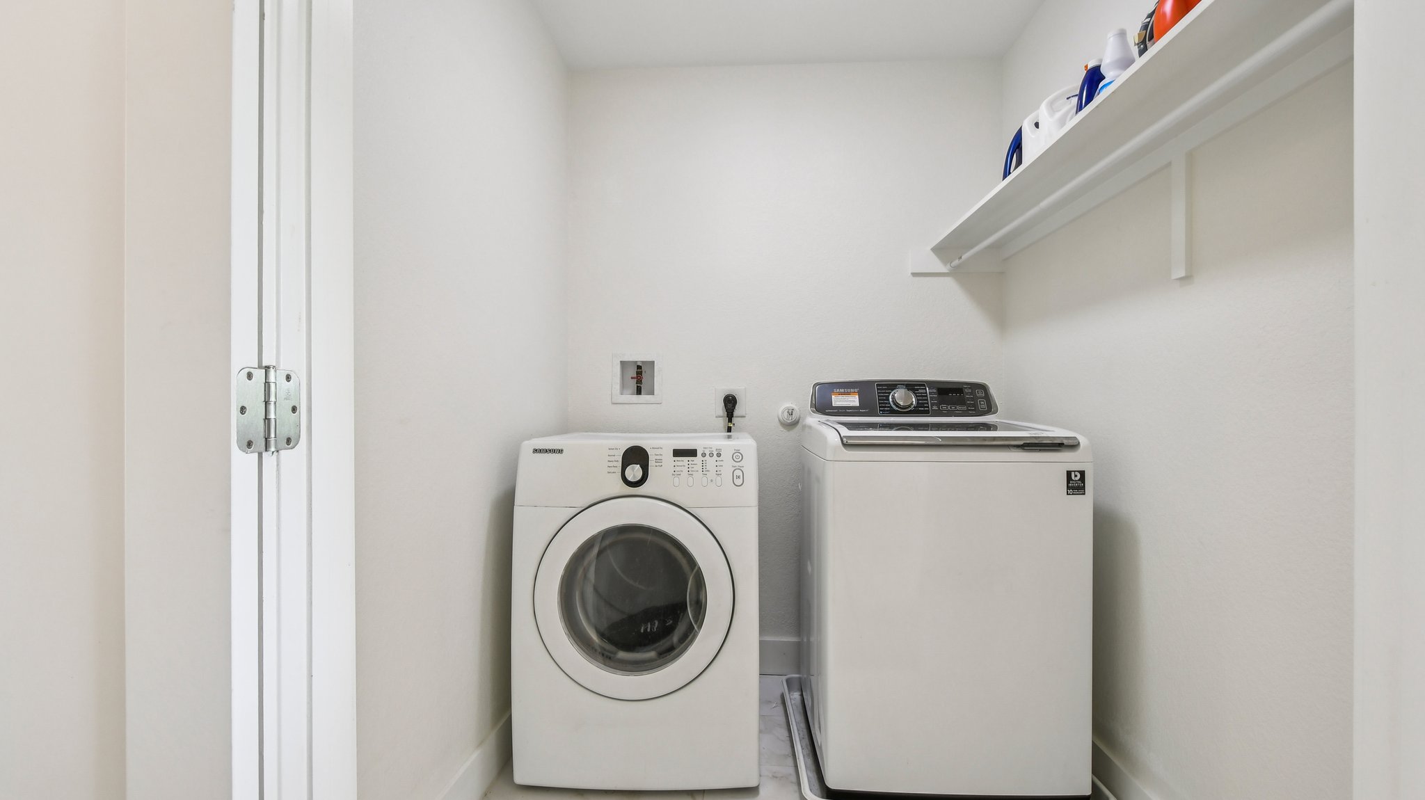New York Ave unit a-S2907-029.jpg