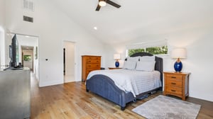 New York Ave unit a-S2907-040.jpg