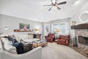 Oak Rise Dr-S1505-007.jpg