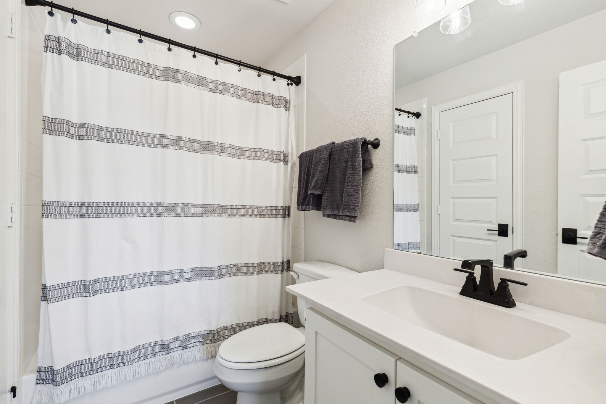 2211Sandalwood_029