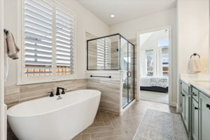 2211Sandalwood_020