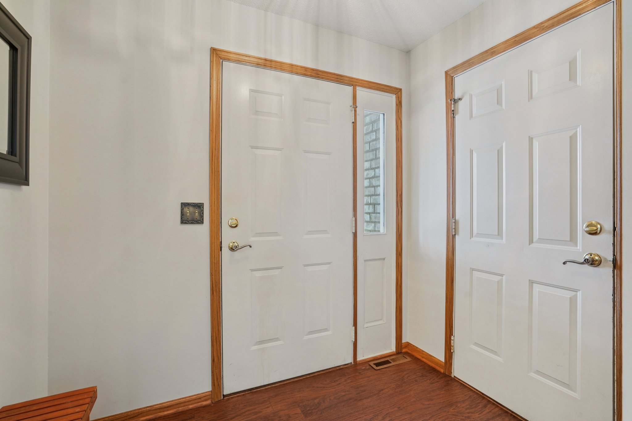 Ariel St N-S1002-005.jpg