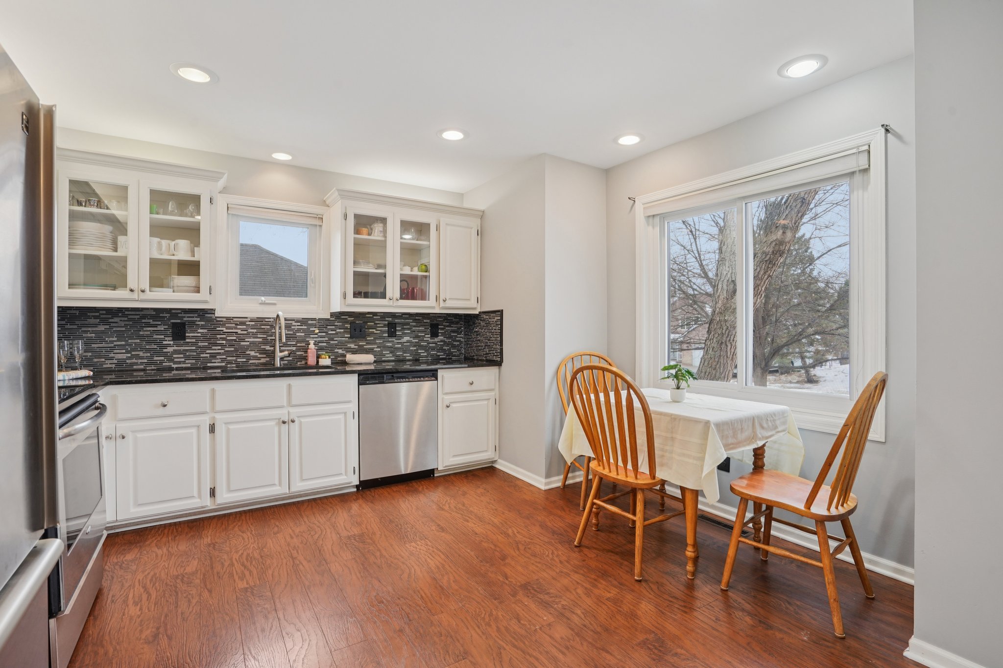 Ariel St N-S1002-014.jpg