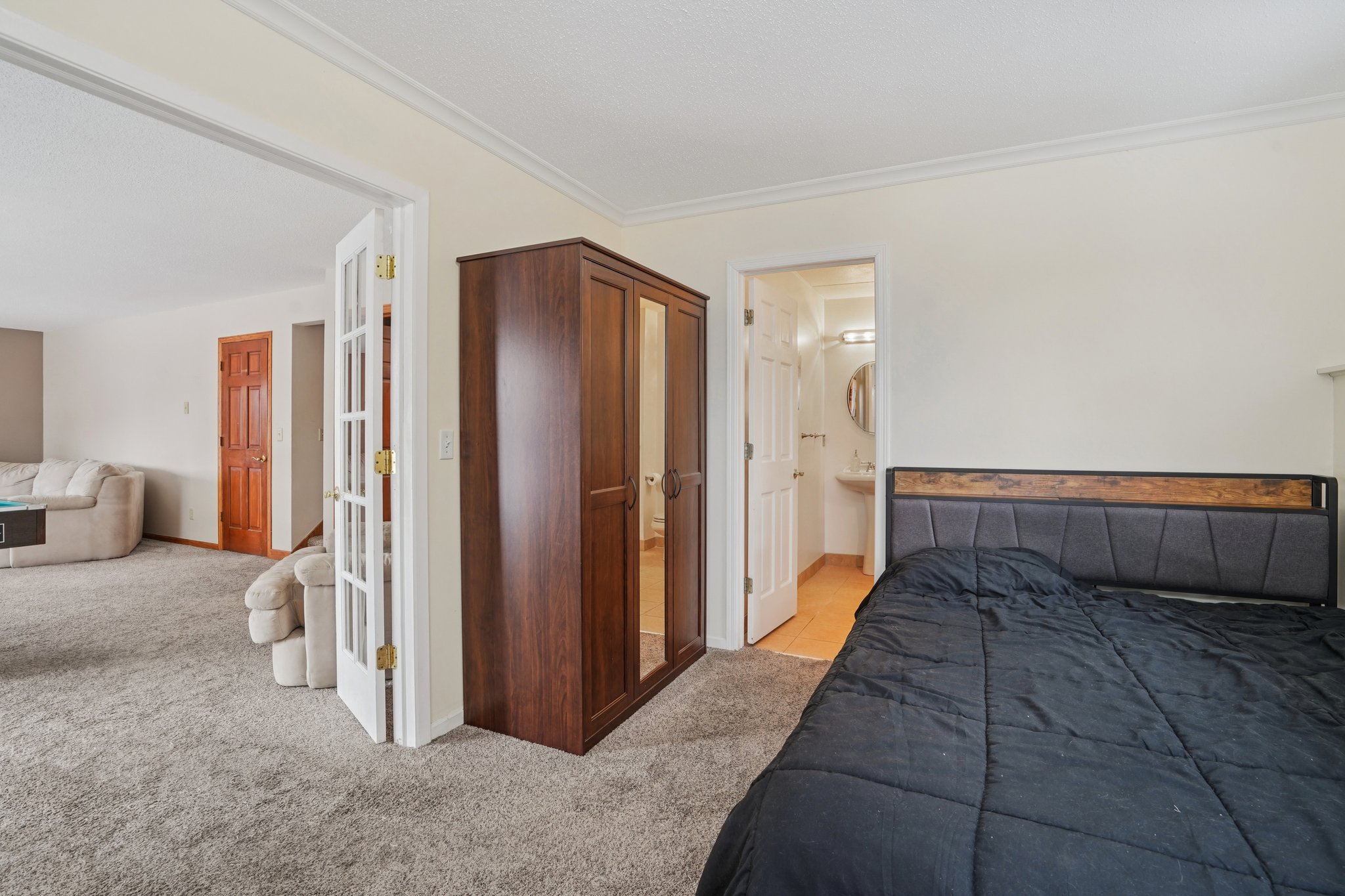 Ariel St N-S1002-034.jpg