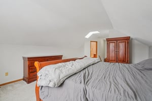 Ariel St N-S1002-025.jpg