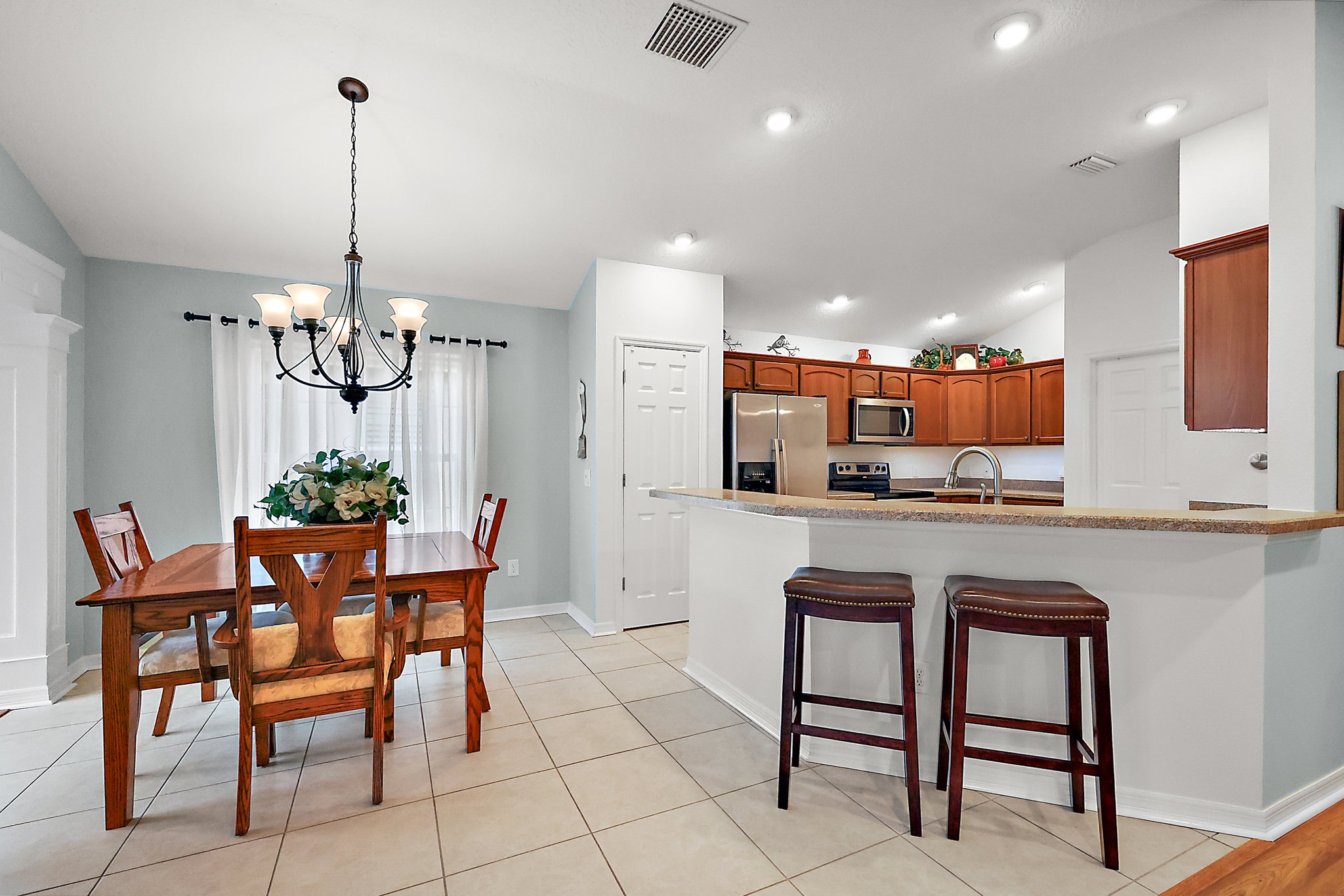 Dining Room/Kitchen