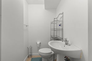 Photo 37