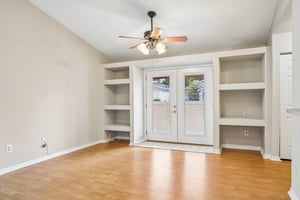 Faxton Court-S0609-006.jpg