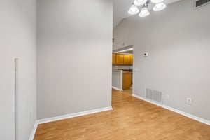 Faxton Court-S0609-010.jpg