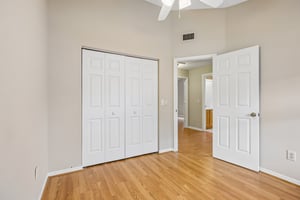 Faxton Court-S0609-019.jpg