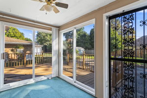Screened-in Porch