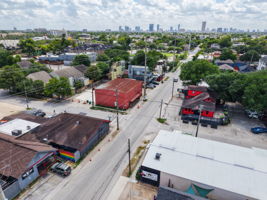  Photo 34