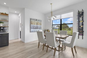 Dining Area (1)