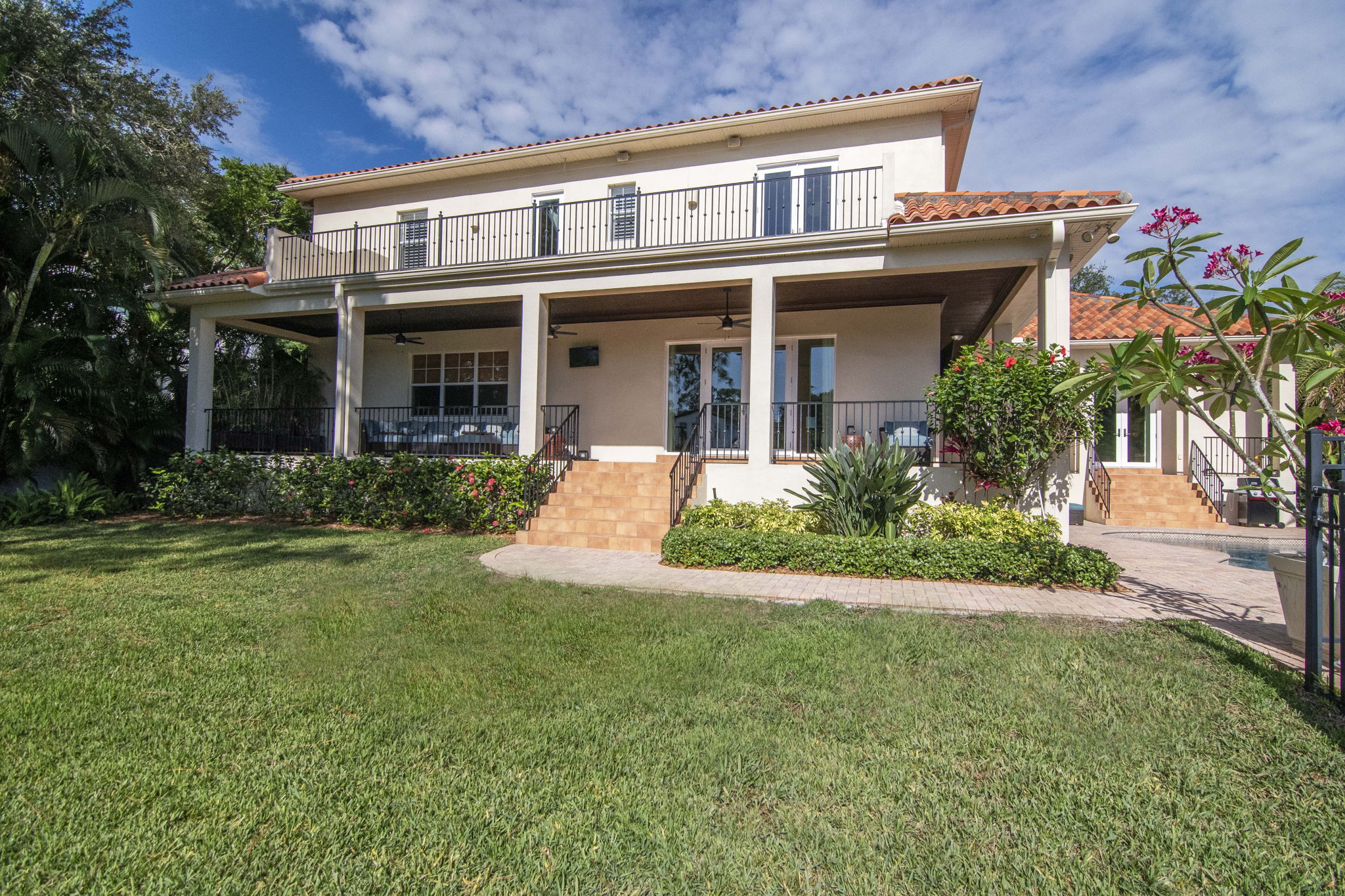  Photo 152