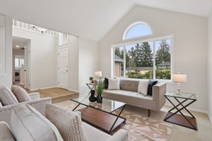 NE 9th Pl-S2603-008.jpg