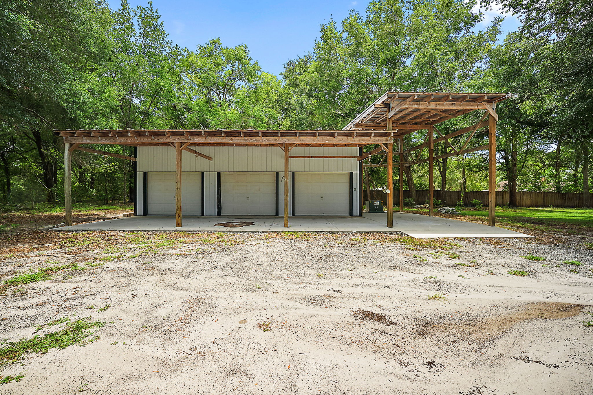 3 Bay Metal Building w Office