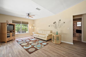 Great Room to Pool and 2 BR and Bath