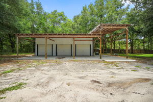 3 Bay Metal Building w Office