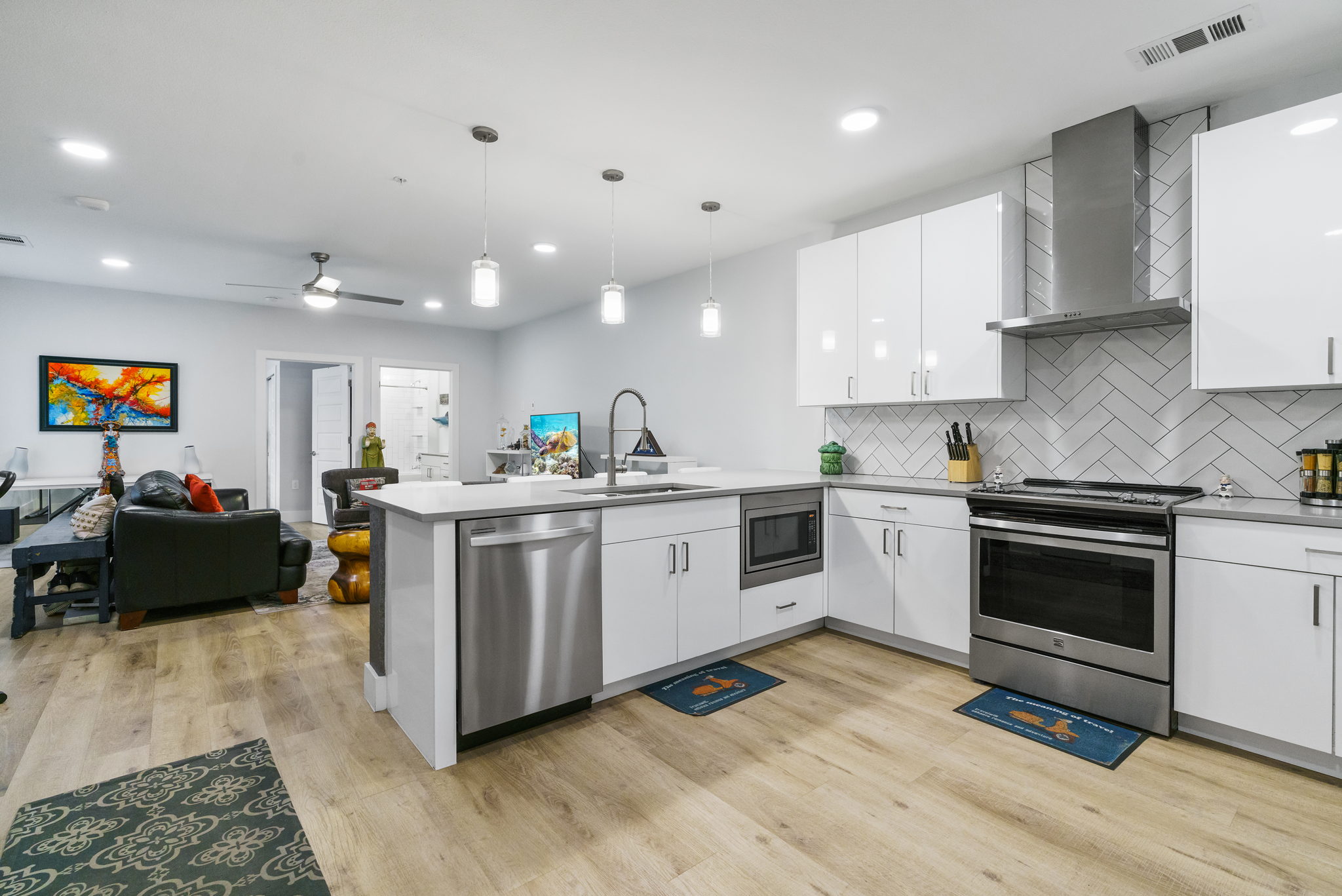 2213 Poquito St, Austin, TX 78722, USA